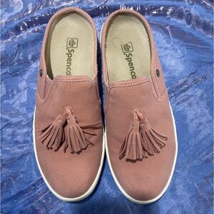 Spenco slip on shoes with tassels